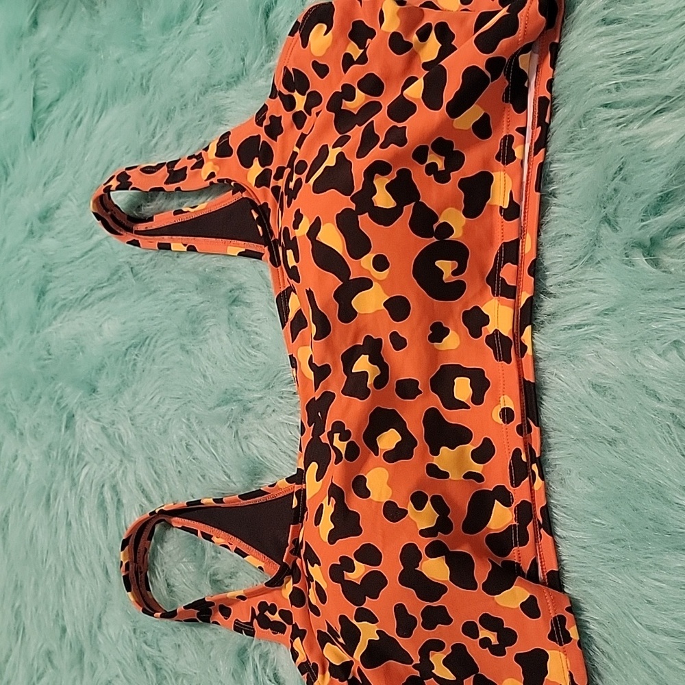 Leopard plus size swim top